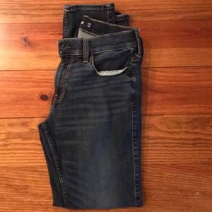 Hollister Skinny Jeans 30 x 32